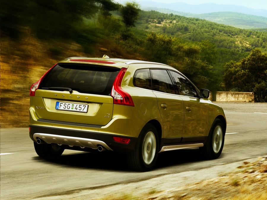  Volvo XC60 2008 года  (фото 32 из 210)
